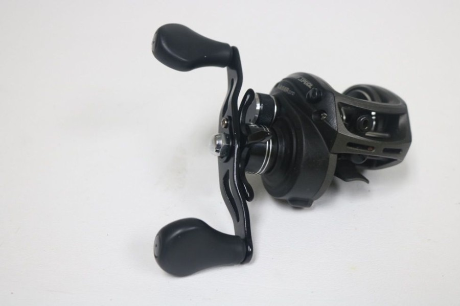 Used Lew's Casting Reels | Lews Lp1Sh Laser Pro Speed Spool 7.1:1 Casting Reel - Used - Very Good Condition - American Legacy Fishing, G Loomis Superstore