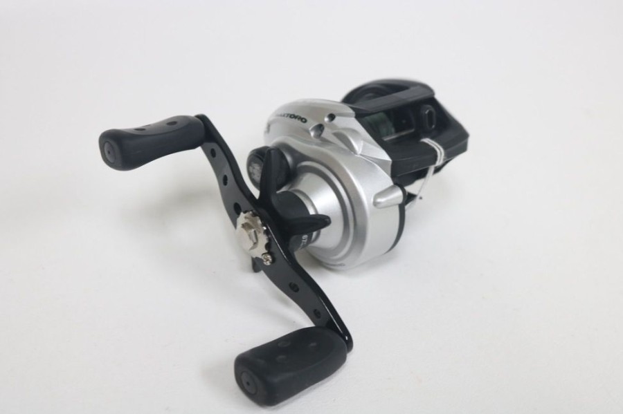 Used Abu Garcia Casting Reels | Abu Garcia Maxtoro 5.3:1 Casting Reel -- Used - Very Good Condition - American Legacy Fishing, G Loomis Superstore
