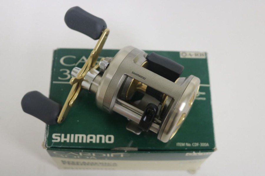 Used Shimano Casting Reels | Shimano Cardiff 300A 5.8:1 Rh - Used Casting Reel - Excellent Condition - American Legacy Fishing, G Loomis Superstore