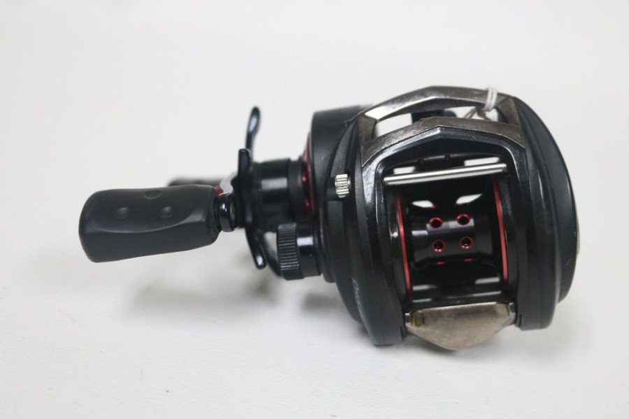Used Abu Garcia Casting Reels | Abu Garcia Revo Sx 7.1:1 Casting Reel -- Used - Good Condition - American Legacy Fishing, G Loomis Superstore